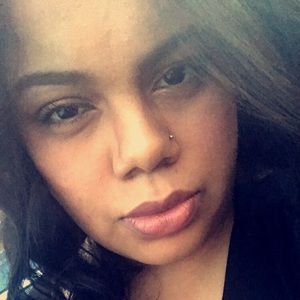 Meet your Posher, Raisa